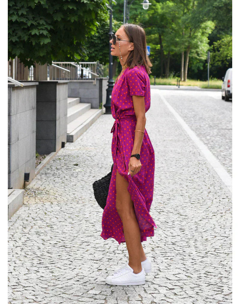 Julia | Rochie elegantă cu decolteu în V și croială avantajoasă